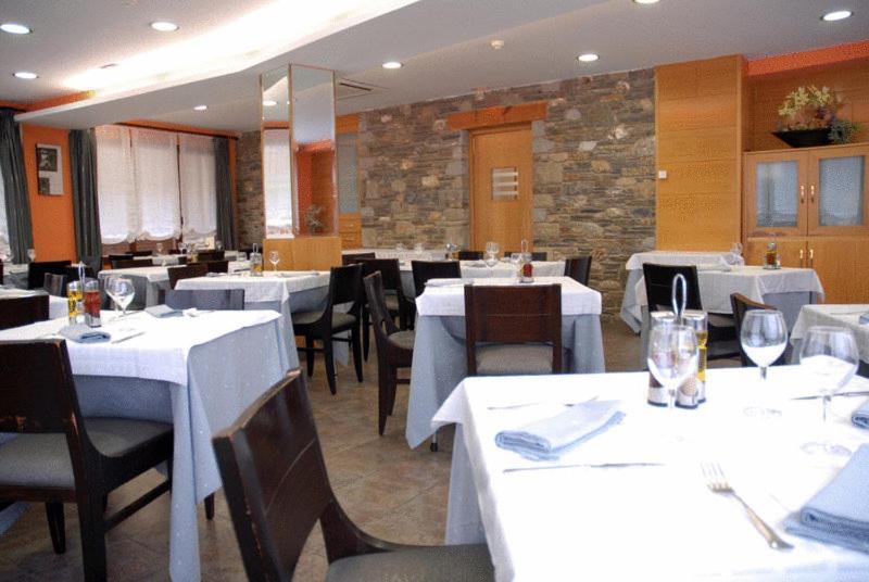 Llavorsí Hotel De Rei מראה חיצוני תמונה