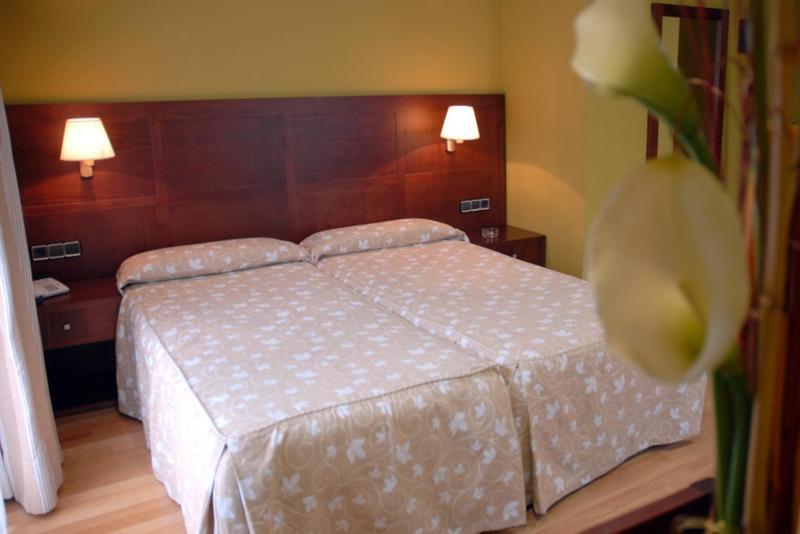 Llavorsí Hotel De Rei מראה חיצוני תמונה